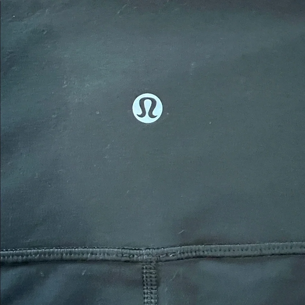 Lululemon Align super-high rise size 4 - Picture 4 of 13